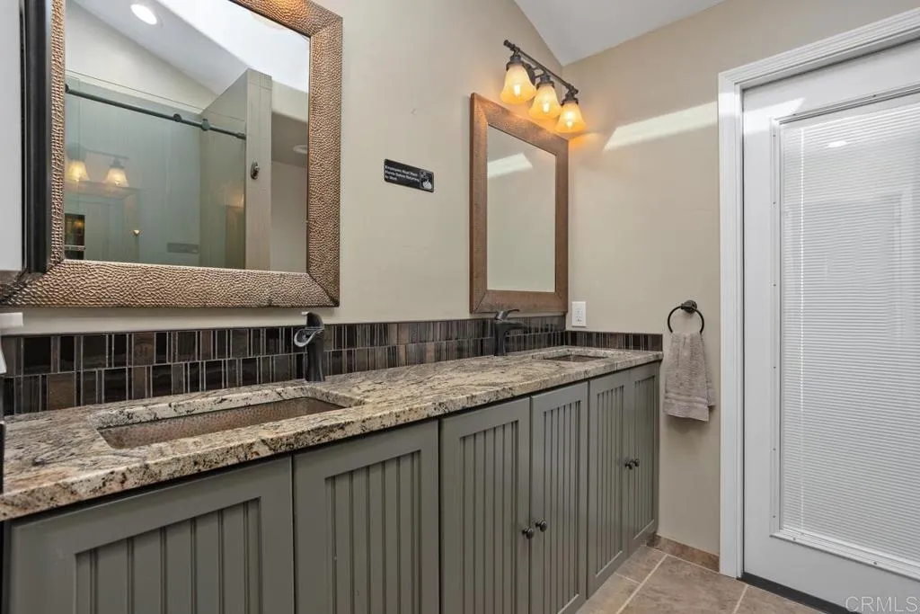 San Marcos, California 92078, United States, 3 Bedrooms Bedrooms, ,2 BathroomsBathrooms,Residential,Coming Soon,197745