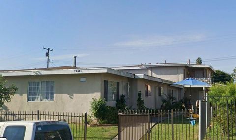 Photo of 17411 Keelson Ln, Huntington Beach, CA 92647 (MLS # PW26095679)