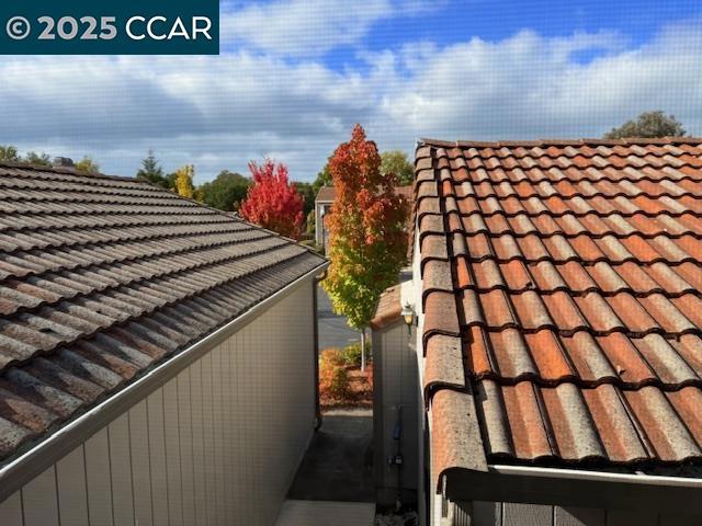 COUNTRY RUN - Residential