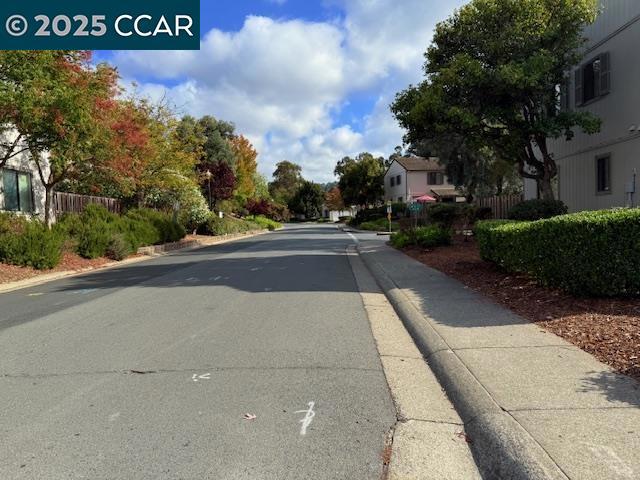 COUNTRY RUN - Residential