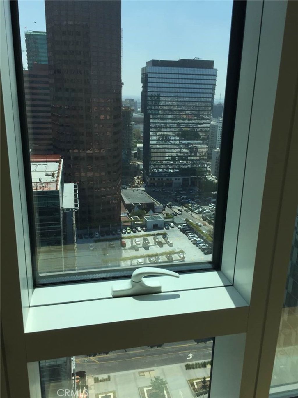 Photo of 889 Francisco St #2507, Los Angeles, CA 90017 (MLS # AR26032546)