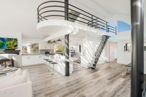 Tiny photo for 2014 Napoli Drive, Oxnard, CA 93035 (MLS # 226000414)