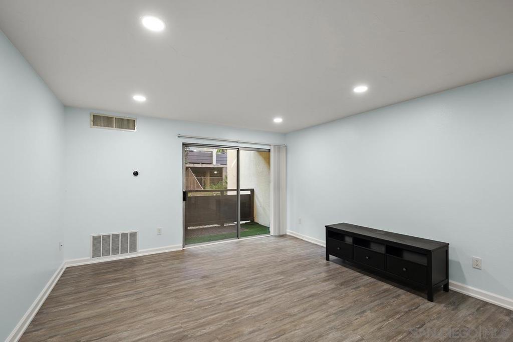 1615 S Hotel Circle D103