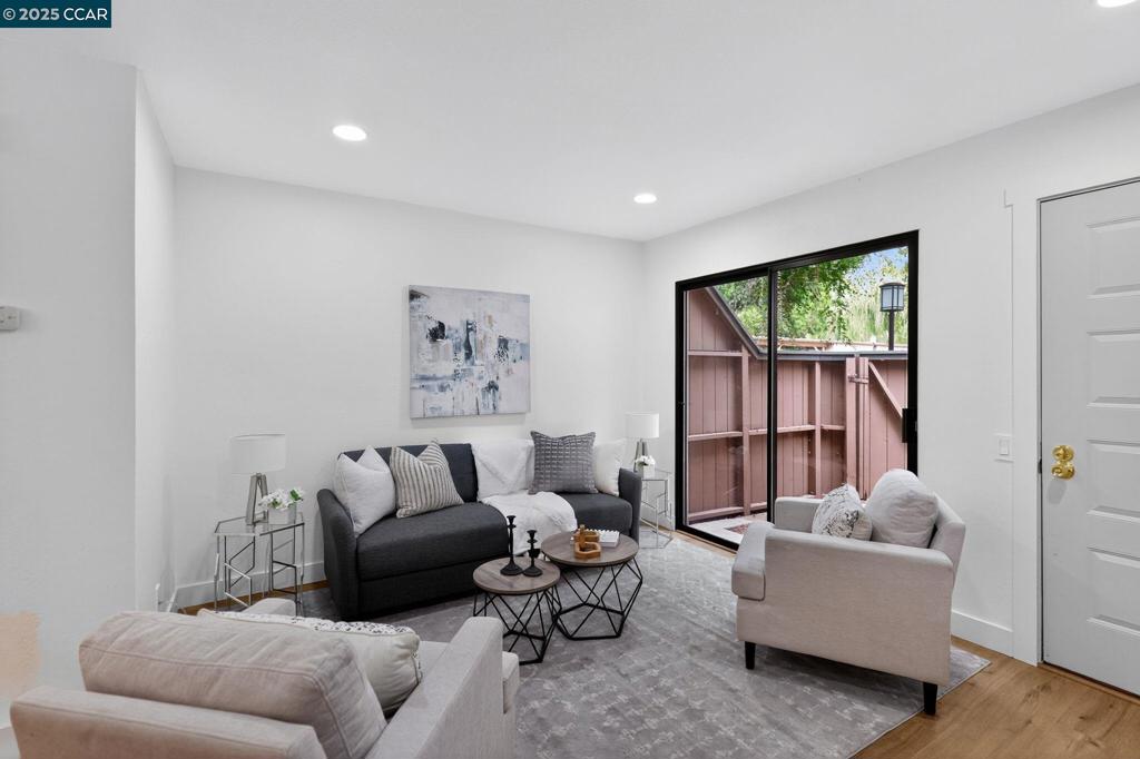WARM SPRINGS - Residential