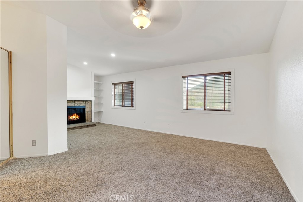 Chateau Park Townhomes (812) - Residential