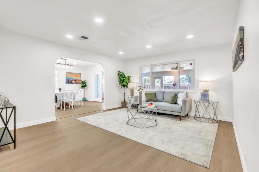 2705 Barcelona Circle