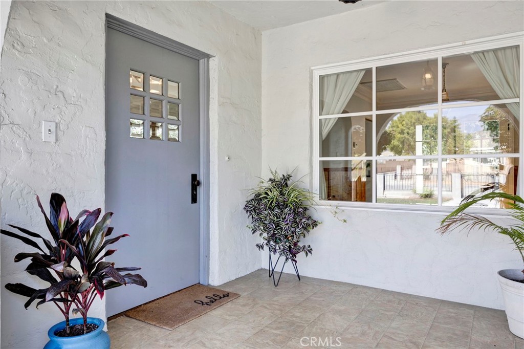 10226 Green Street