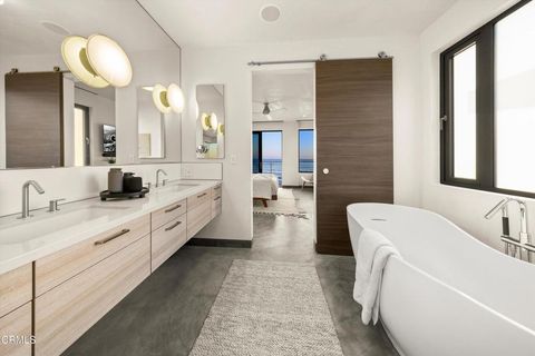 Tiny photo for 6768 Breakers Way, Ventura, CA 93001 (MLS # V1-29710)