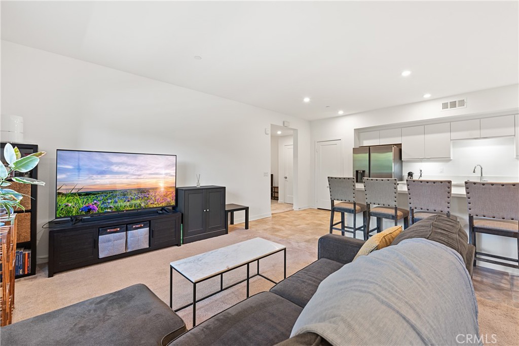 400 W Central Avenue 302