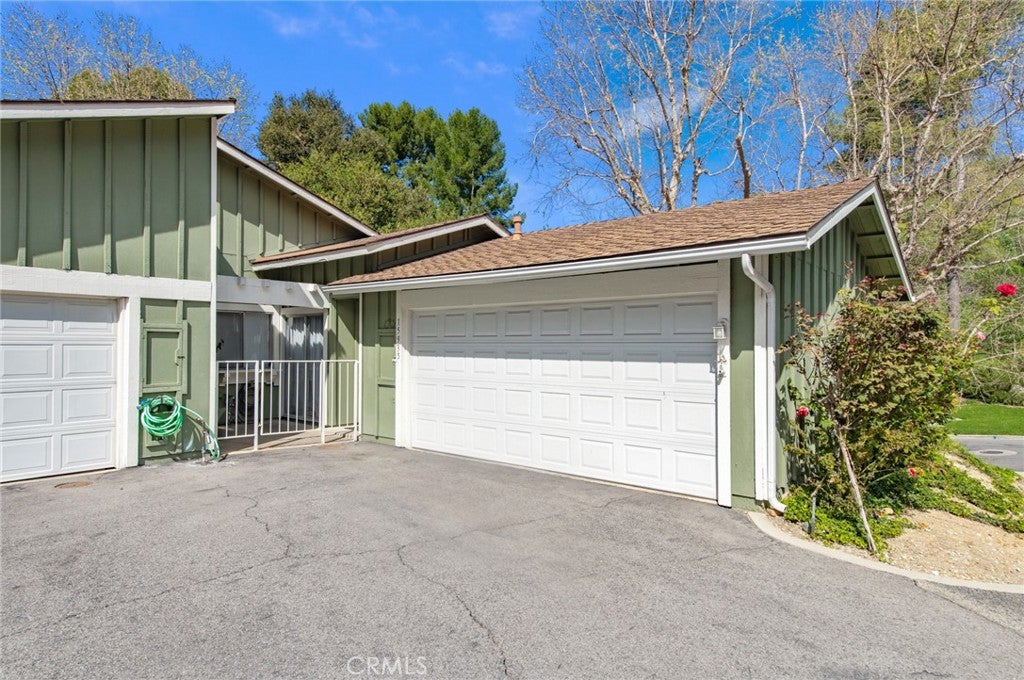 15935 Sierra Pass Way