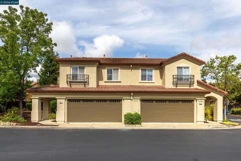 Photo of 435 Regal Lily Ln Ln, San Ramon, CA 94582 (MLS # 41141417)