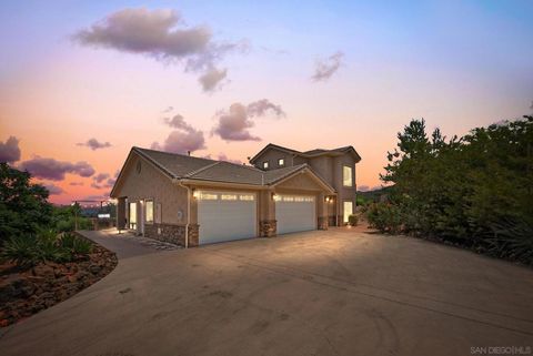 12443 Mirar De Valle Valley Center CA 92082