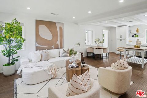 Photo of 10720 National Place, Los Angeles, CA 90034 (MLS # 26665105)