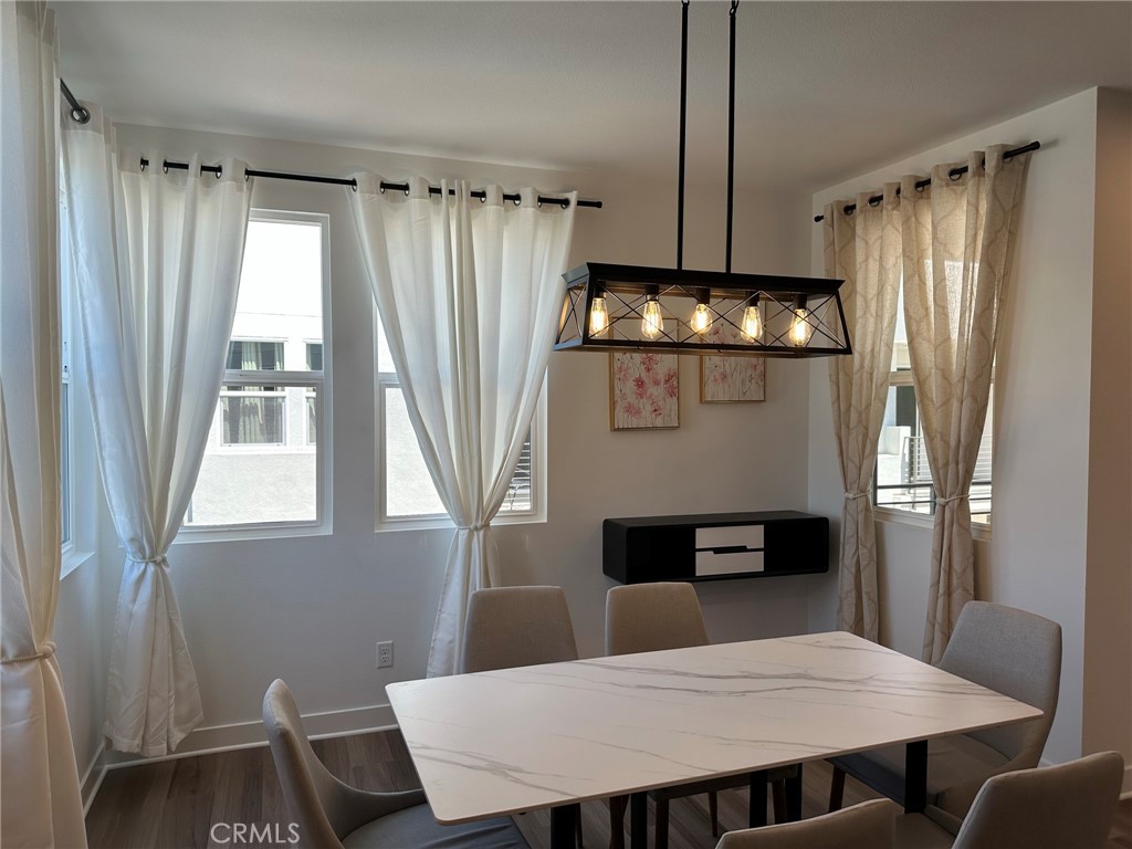 100 WESR - Residential Lease