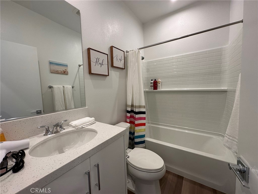 100 WESR - Residential Lease