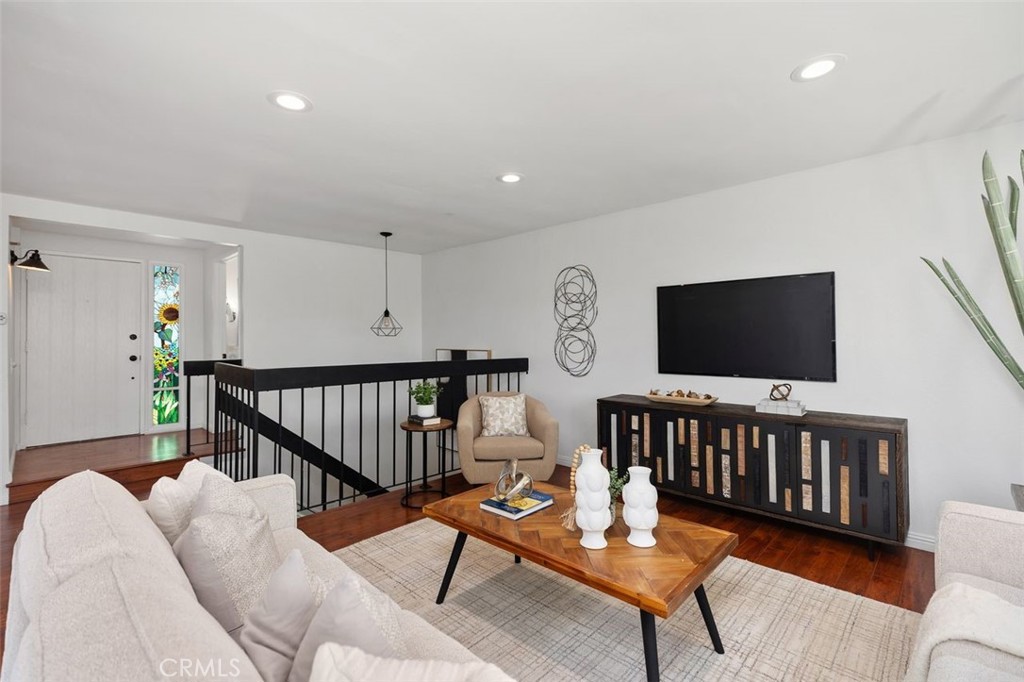 Laguna Village (LV) - Residential