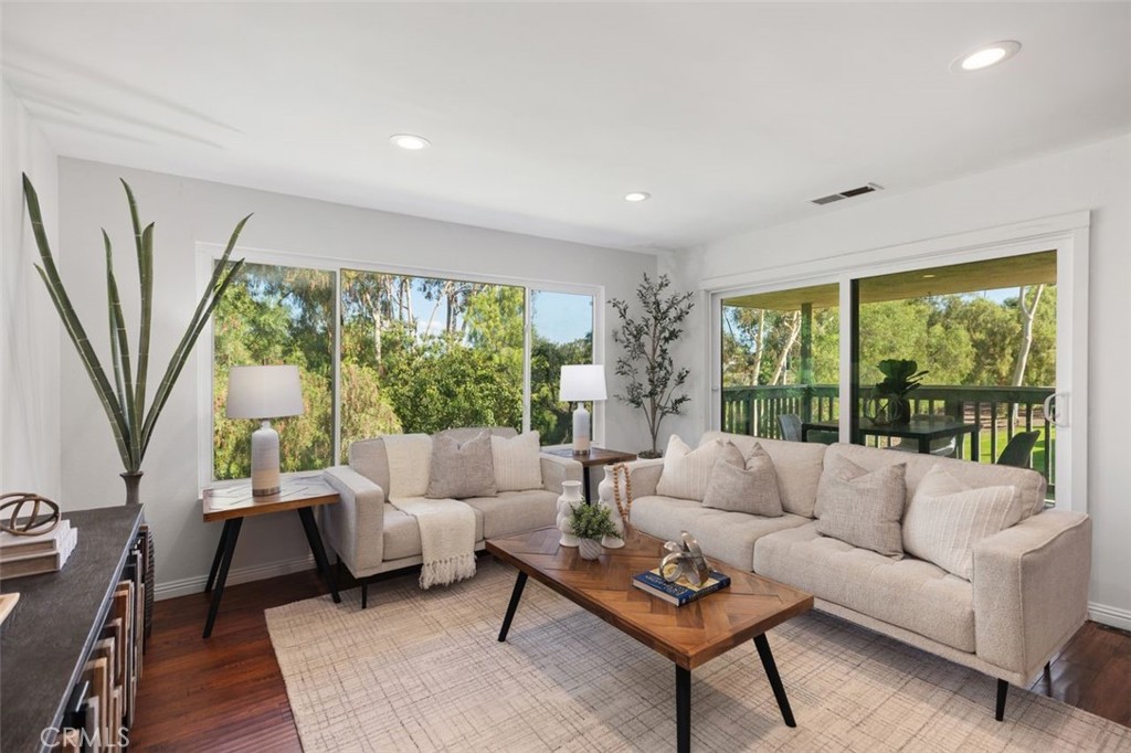 Laguna Village (LV) - Residential