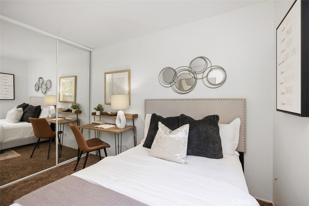 Laguna Village (LV) - Residential