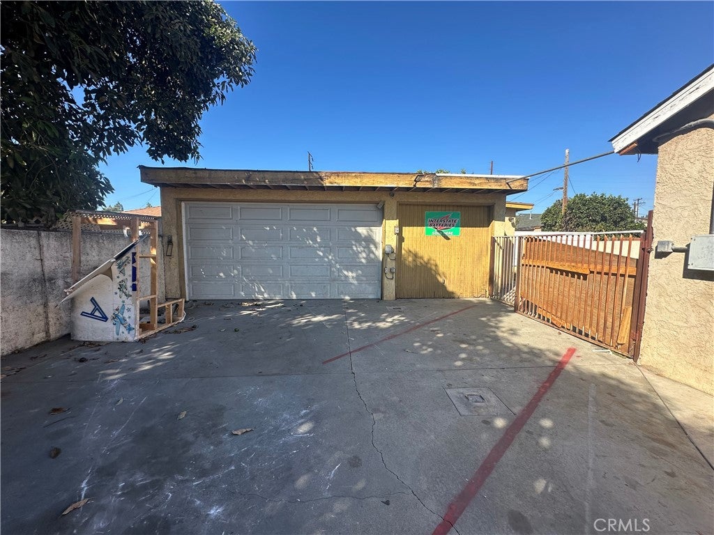 15602 Newhope