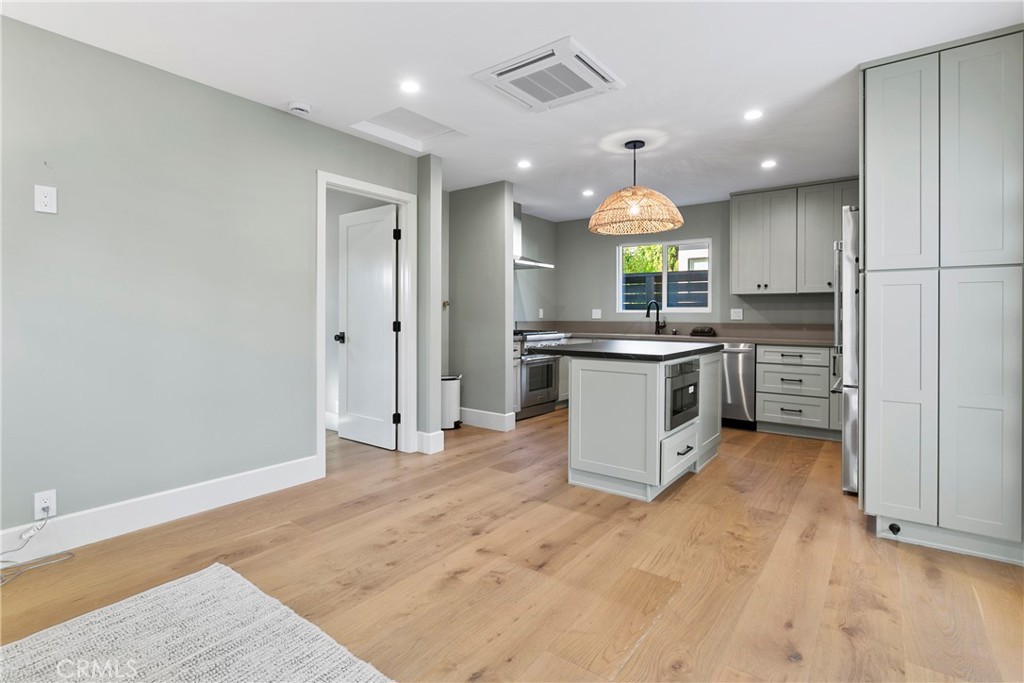 Newport Heights - Residential Lease