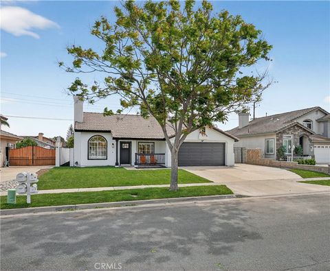 Photo of 1263 Cornerstone Way, Corona, CA 92878 (MLS # OC26031680)