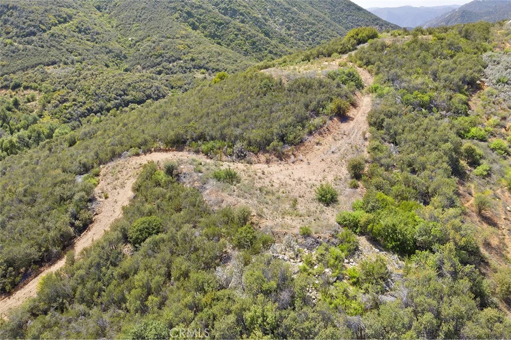 2 La Cresta Highlands Circle