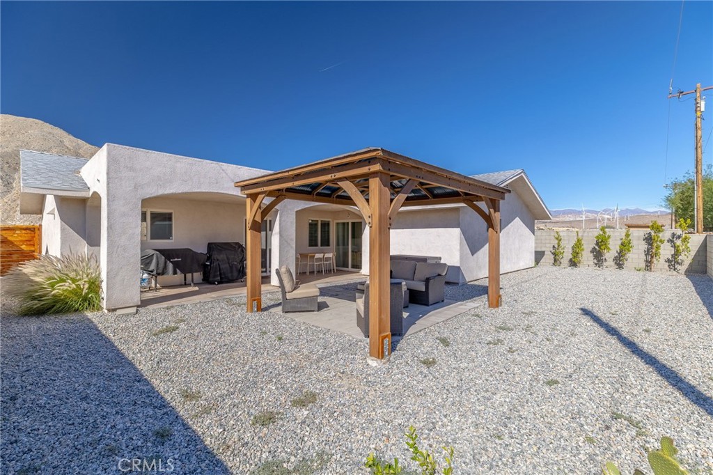 San Jacinto Cove (33126) - Residential