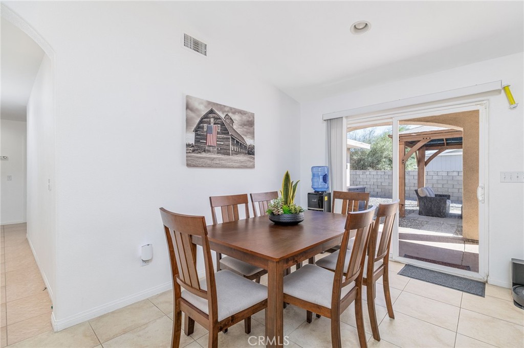 San Jacinto Cove (33126) - Residential