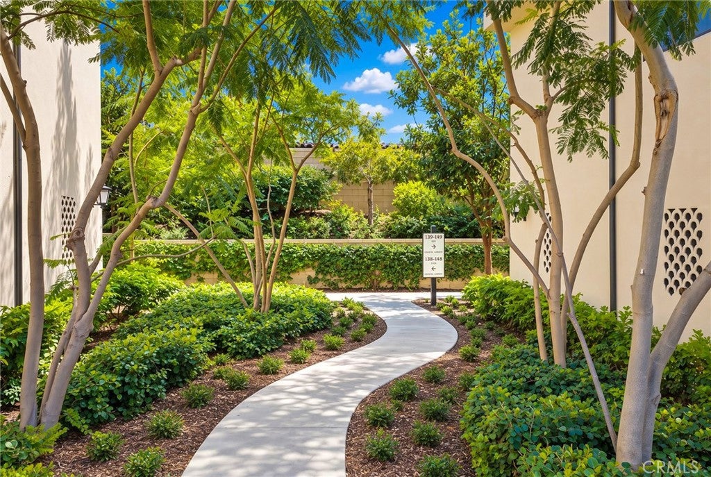 149 Coastal Garden
