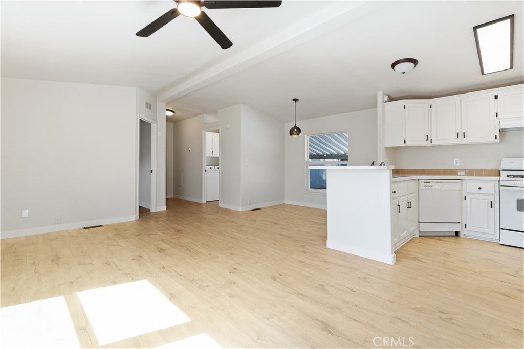 1206 Fallen Leaf Lane 49