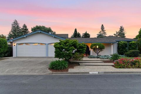 Photo of 19728 Northampton Drive, Saratoga, CA 95070 (MLS # ML82046370)