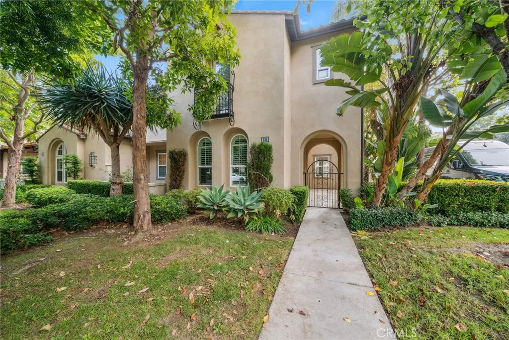 Irvine, California 92603, United States, 3 Bedrooms Bedrooms, ,3 BathroomsBathrooms,Residential,Active,251720