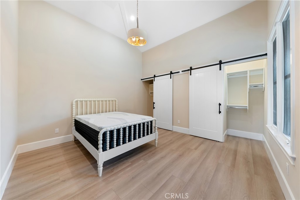 Pasadena, California, 91107, United States, 6 Bedrooms Bedrooms, ,7 BathroomsBathrooms,Residential,Active,2051954