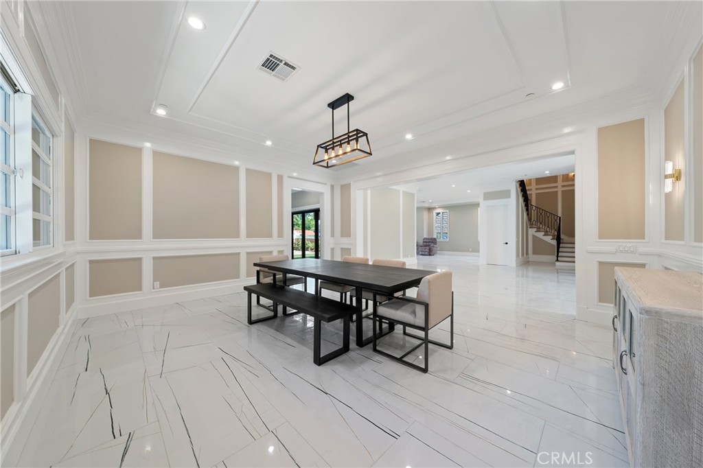 Pasadena, California, 91107, United States, 6 Bedrooms Bedrooms, ,7 BathroomsBathrooms,Residential,Active,2051954