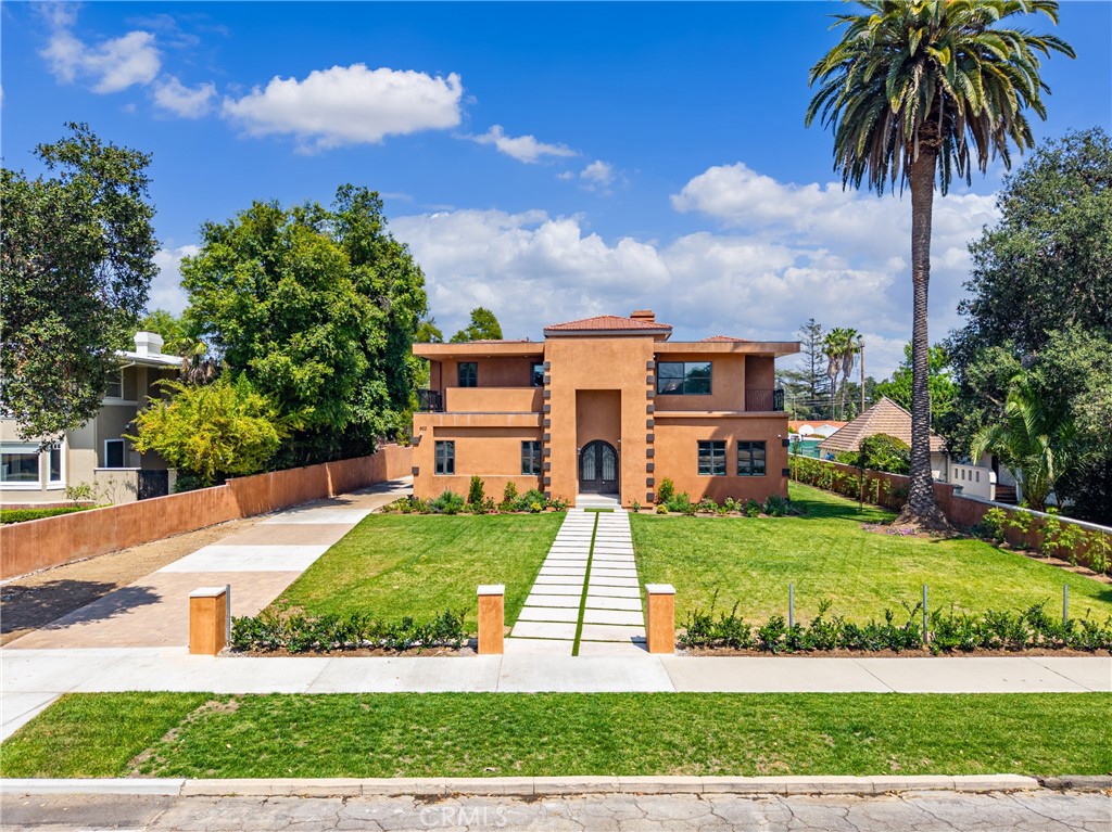 Pasadena, California, 91107, United States, 6 Bedrooms Bedrooms, ,7 BathroomsBathrooms,Residential,Active,2051954
