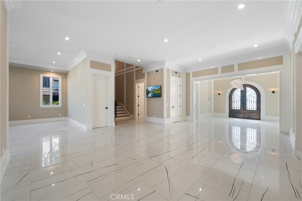 Pasadena, California, 91107, United States, 6 Bedrooms Bedrooms, ,7 BathroomsBathrooms,Residential,Active,2051954