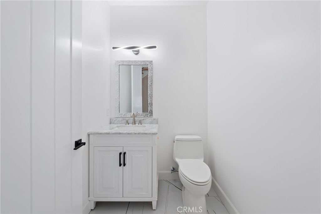 Pasadena, California, 91107, United States, 6 Bedrooms Bedrooms, ,7 BathroomsBathrooms,Residential,Active,2051954