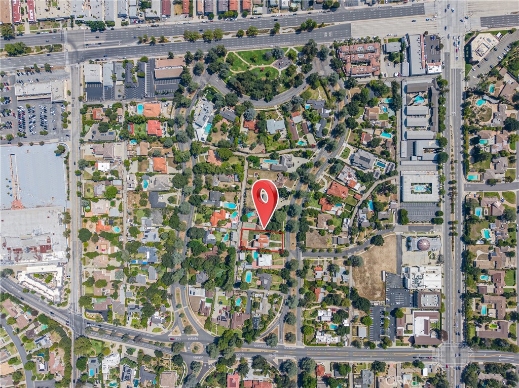 Pasadena, California, 91107, United States, 6 Bedrooms Bedrooms, ,7 BathroomsBathrooms,Residential,Active,2051954
