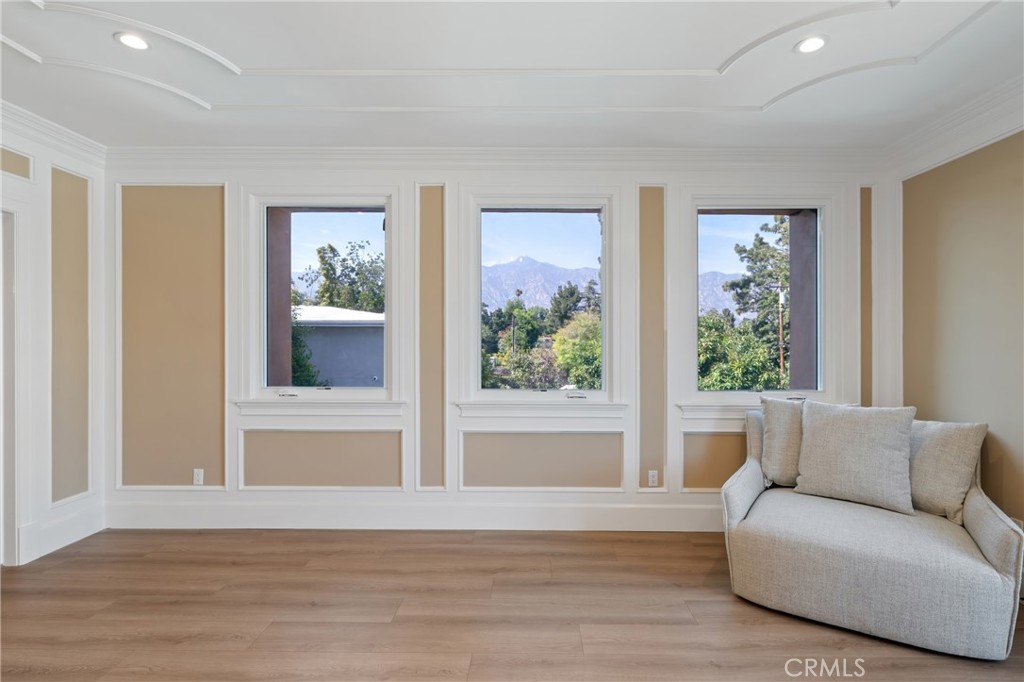 Pasadena, California, 91107, United States, 6 Bedrooms Bedrooms, ,7 BathroomsBathrooms,Residential,Active,2051954