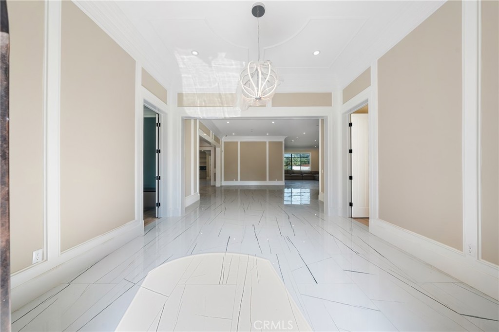Pasadena, California, 91107, United States, 6 Bedrooms Bedrooms, ,7 BathroomsBathrooms,Residential,Active,2051954