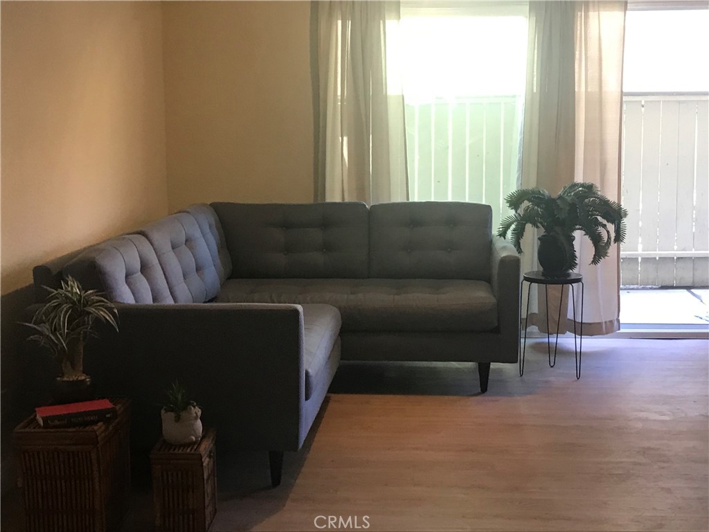 615 Fredricks