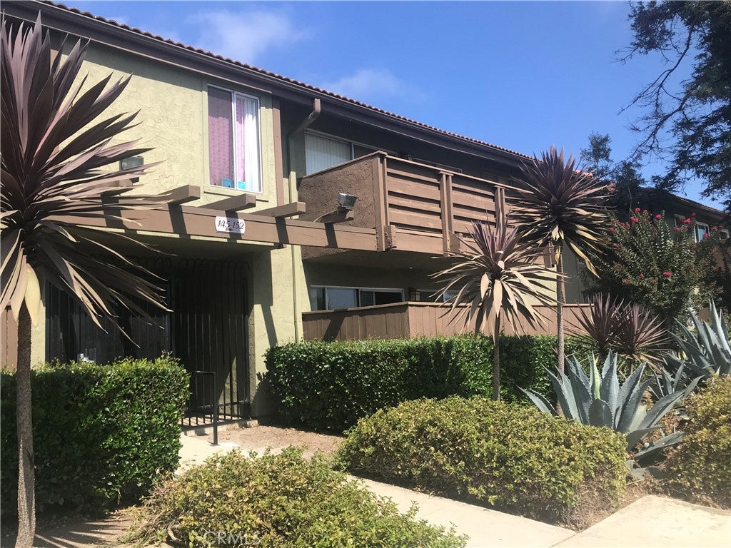 615 Fredricks AVE Avenue