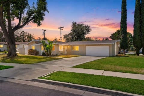 Photo of 4432 BEVERLY Court, Riverside, CA 92506 (MLS # IV26181014)