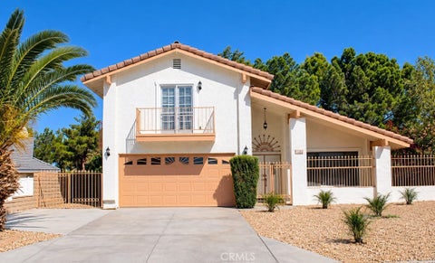 Photo of 13245 Palos Grande Dr, Victorville, CA 92395 (MLS # CV26209517)