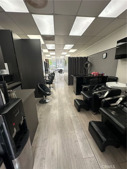 Photo of Glendale, CA 91203 (MLS # SR26078076)