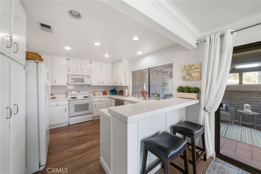32158 Via Barrida, San Juan Capistrano CA 92675 - Photo 12