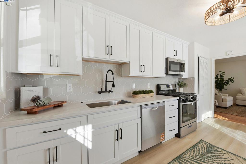 DAVIS TRACT - Residential