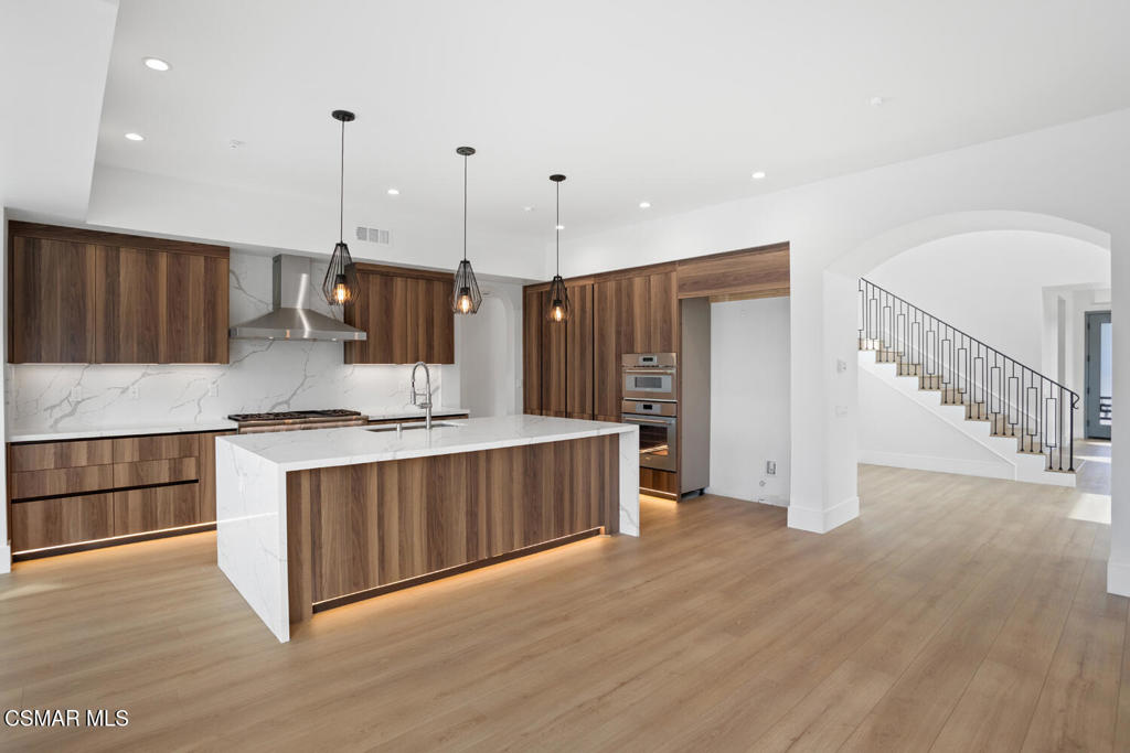 Unknown-999 - Residential