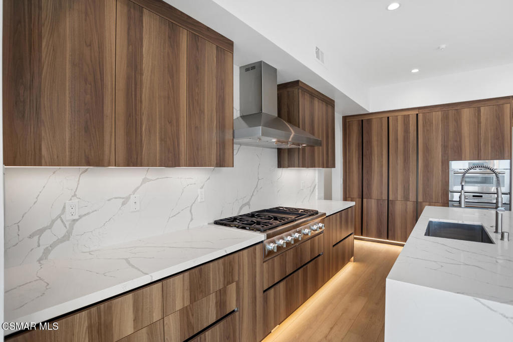 Unknown-999 - Residential