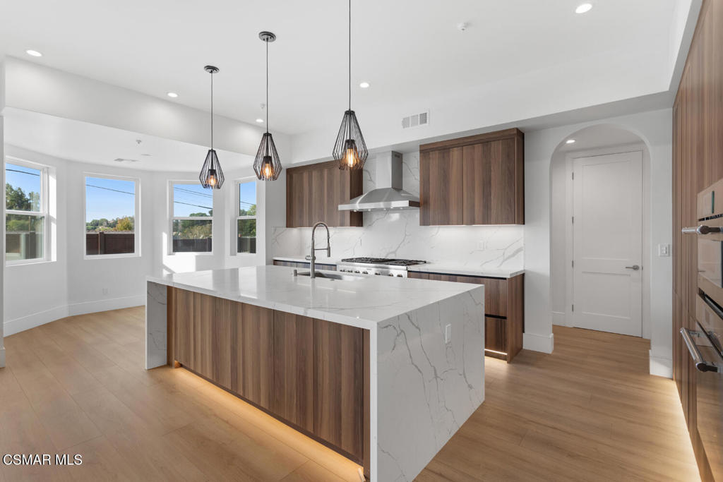 Unknown-999 - Residential